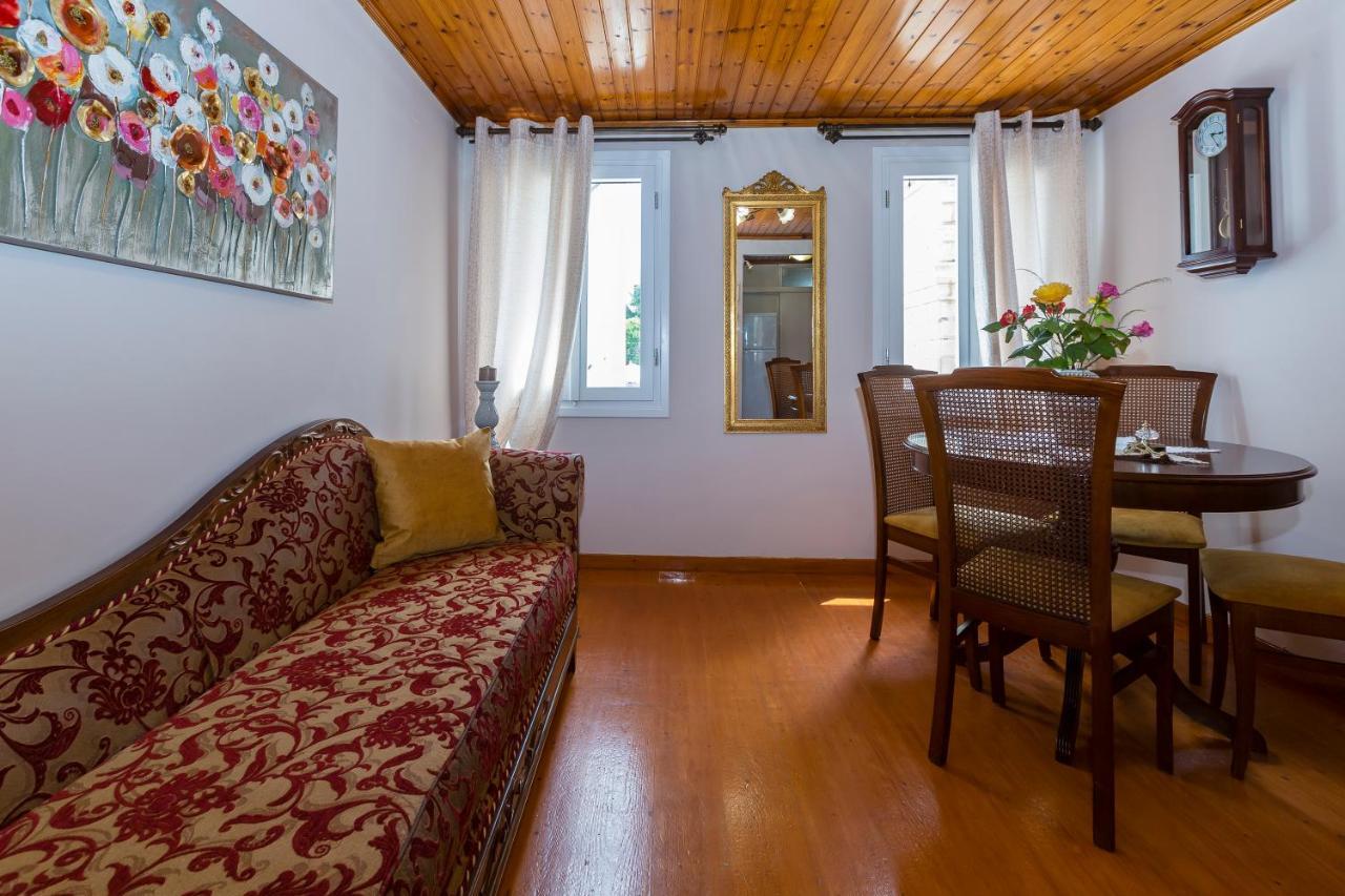 Townhall Nest Corfu  Екстер'єр фото